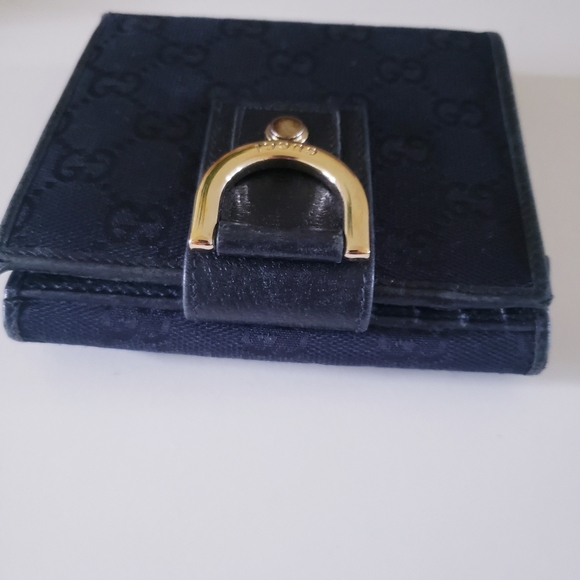 Gucci Black/Black  GG Canvas and Leather Abbey D Ring Compact Wallet - Picture 5 of 16